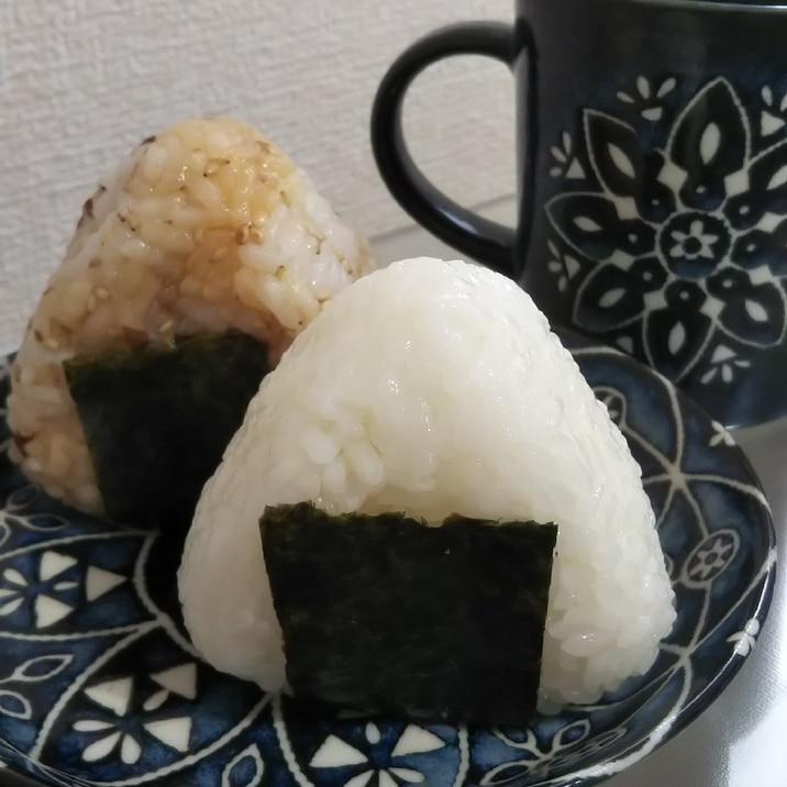 母直伝 絶品おにぎり用ご飯の炊き方 レシピ 作り方 By まめつぶすけ 楽天レシピ 母直伝 絶品おにぎり用ご飯の炊き方 レシピ 作り方 By まめつぶすけ 楽天レシピ
